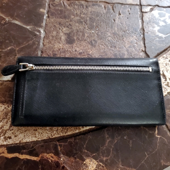 Prada Black Saffiano Continental Wallet with $30 COA - Picture 3 of 16